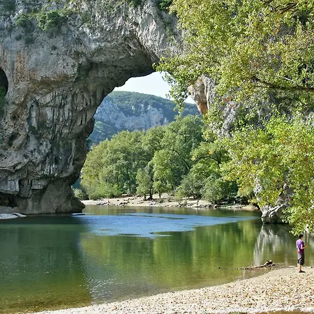 In Ardeche Near Chateau De Ventadour Ferienhaus Fabras
